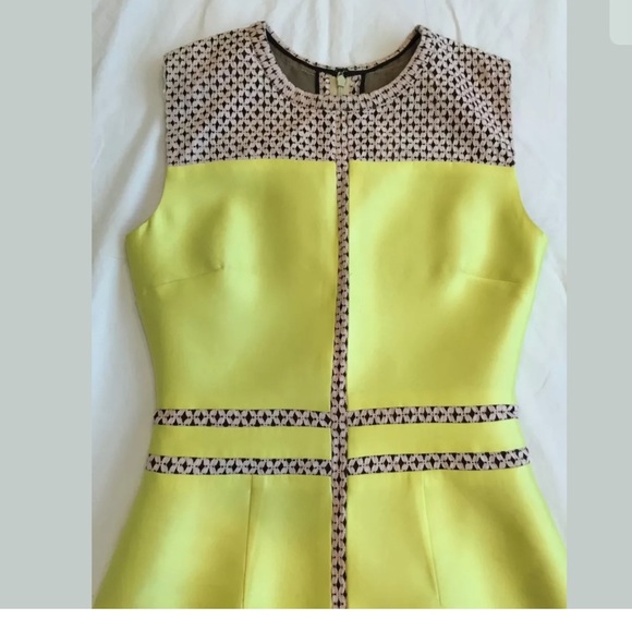 NEW***J. Mendel Dress US 4**$2700 - Picture 3 of 8
